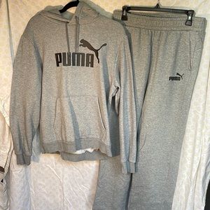 PUMA Men’s Gray Sweatsuit